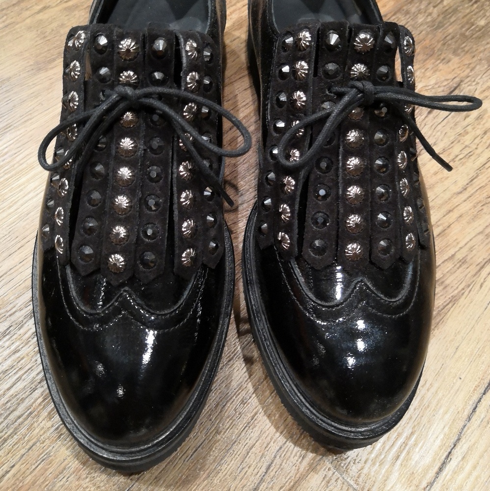 Paul Green NOBU STUD Black Patent CO